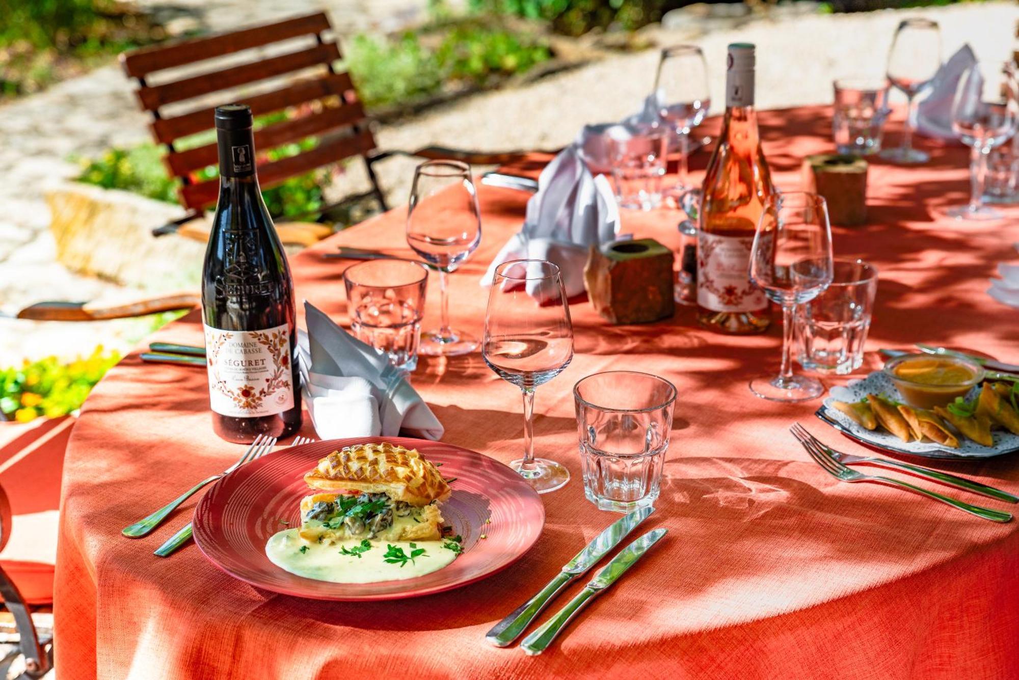 Hotellerie Du Domaine De Cabasse Séguret Zewnętrze zdjęcie